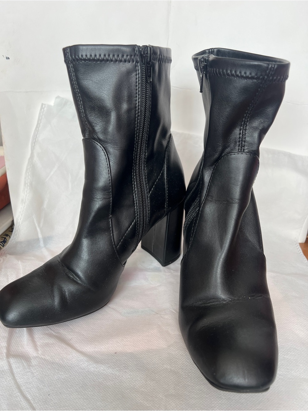 Classic Black Mid-Calf Block Heel Boots - Women's size 6 1/5
